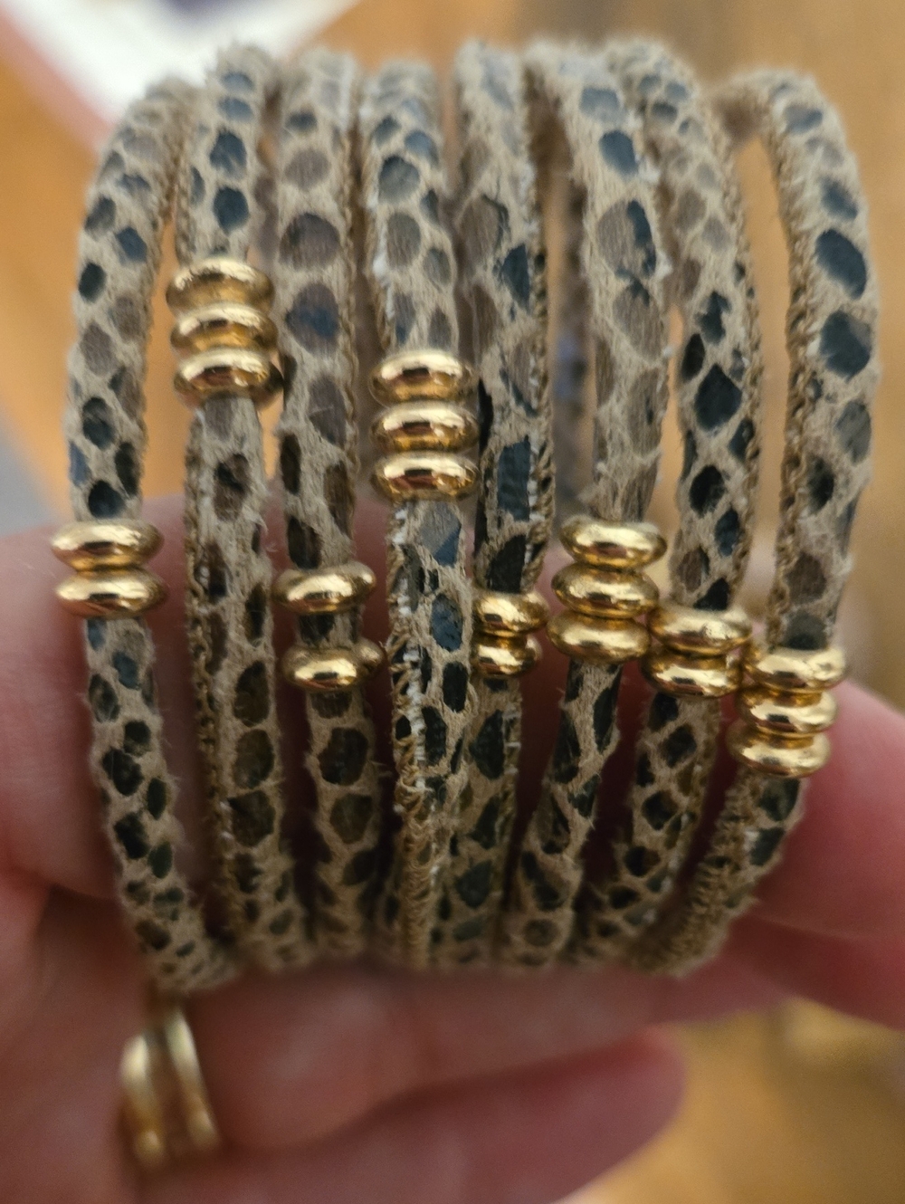 Multilayer bracelets - Picture 8 of 9
